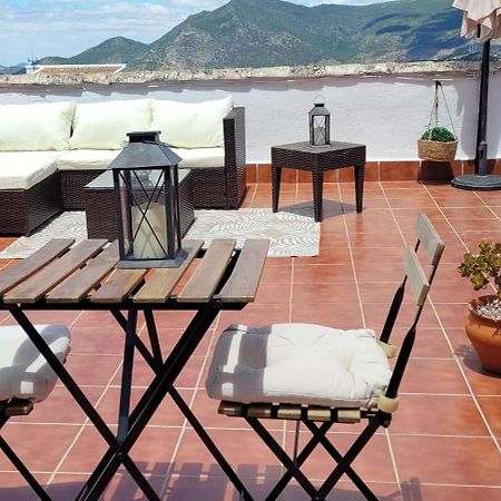 Apartamentos Mirador En La Plaza De Zahara Zahara De La Sierra Eksteriør bilde